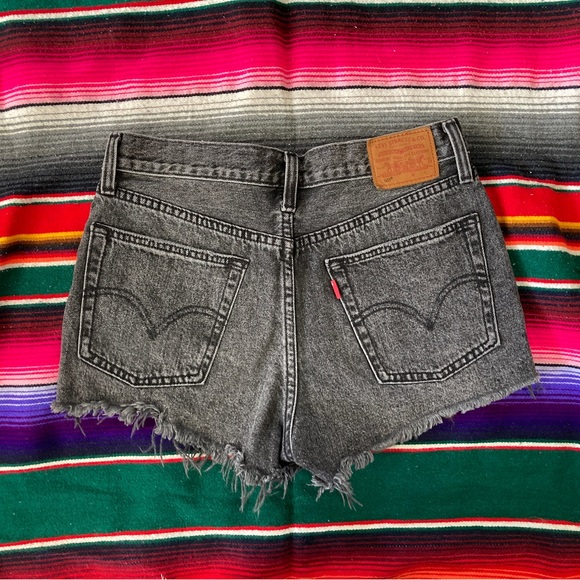 Distressed Black 501 Levi’s Denim Shorts - Picture 2 of 5